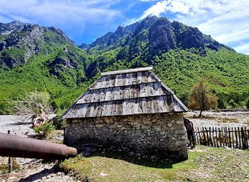 kosovo/peja/landmark/outdoor-kosovo