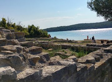 croatia/istria/landmark/roman-villas
