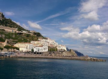 italy/amalfi-coast/landmark/amalfi