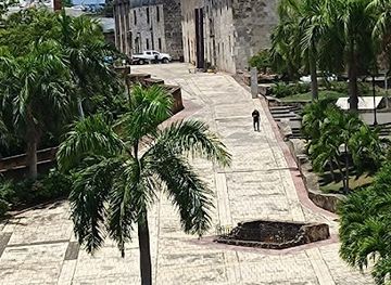 dominican-republic/cibao-valley/landmark/alcazar-de-colon