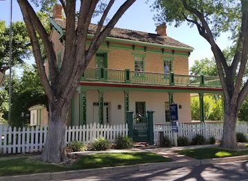 utah/st-george/landmark/brigham-and-amelia-young-home