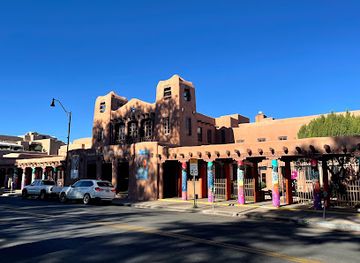 new-mexico/sante-fe/landmark/iaia-museum-of-contemporary-native-arts-mocna
