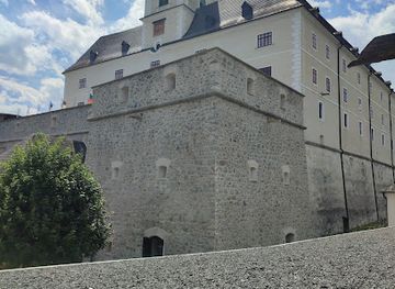 austria/burgenland/landmark/forchtenstein-castle