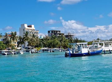 maldives/maafushi/landmark/icom-tours