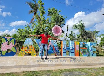 dominican-republic/bayahibe/landmark/restaurante-tipico-la-bahia