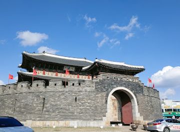 south-korea/suwon/landmark/paldalmun-paldal-gate