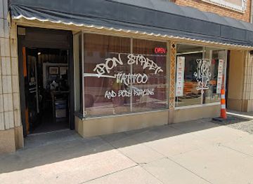 kansas/salina/landmark/iron-street-tattoo-and-body-piercing