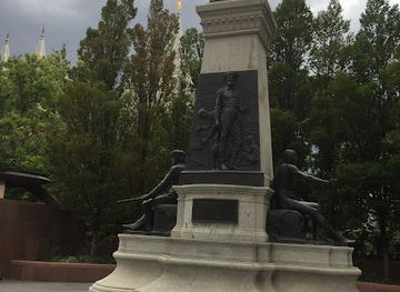 utah/wasatch-front/landmark/brigham-young-monument