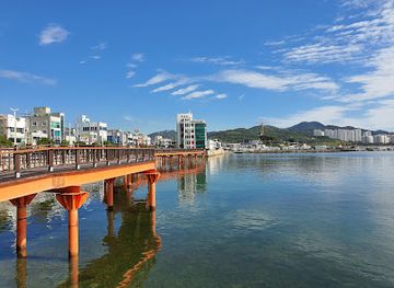south-korea/yeosu-ocean-park/landmark/soho-dongdong-bridge