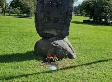 estonia/rapla/landmark/jarvakandi-glass-museum