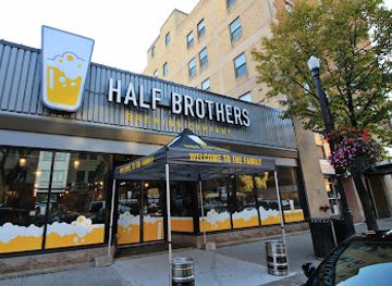 north-dakota/grand-forks/landmark/half-brothers-brewing-co
