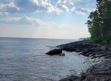 minnesota/lutsen-mountains/landmark/grandview-park