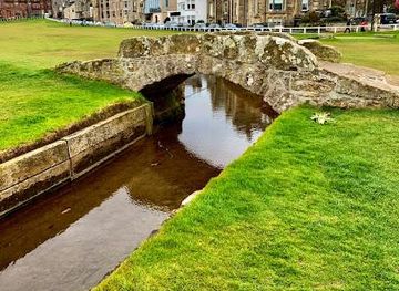 united-kingdom/edinburgh/landmark/swilcan-bridge