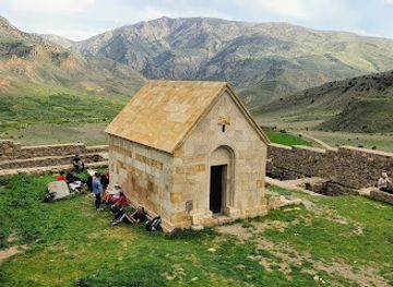 armenia/yeghegis-village/landmark/gevorg-marzpetuni-tapi-castle