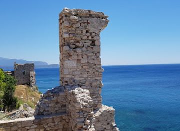greece/samos/landmark/tower-of-lykourgos-logothetis