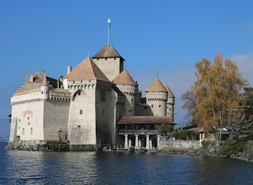 switzerland/emmental/landmark/chillon-castle