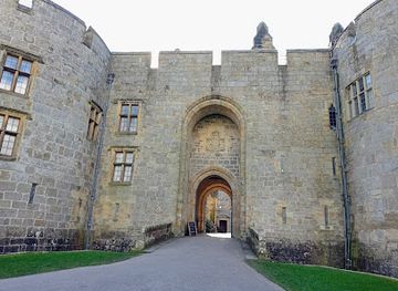 united-kingdom/clwyd/attraction/national-trust-chirk-castle-2