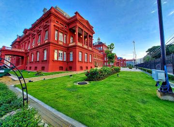 trinidad-and-tobago/port-of-spain/landmark/the-red-house