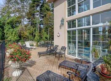 maine/augusta/landmark/senator-inn-spa