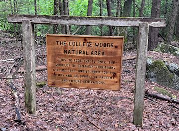 new-hampshire/seacoast-region/landmark/college-woods