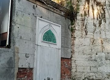 turkiye/istanbul/taksim/landmark/tarihi-cesme