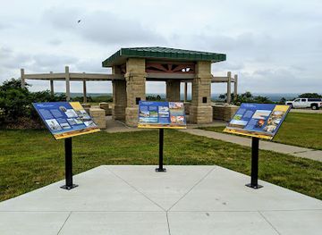 kansas/manhattan/landmark/konza-prairie-kansas-valley-lookout-point