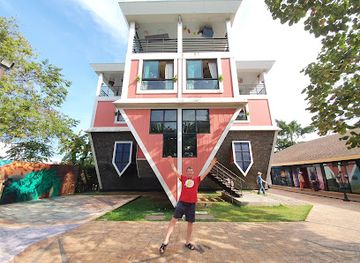 thailand/southern-thailand/landmark/the-upside-down-house-museum-and-attraction-phuket