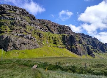 iceland/laugavegur-trail/landmark/paradise-cave