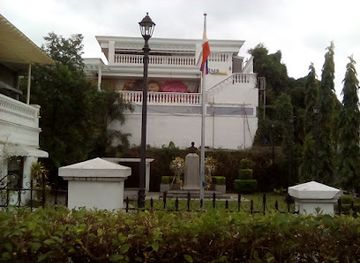 philippines/central-luzon/landmark/museo-ng-kasaysayang-pampulitika-ng-pilipinas-casa-real-shrine