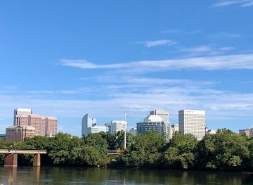 virginia/greater-richmond-region/landmark/richmond-slave-trail