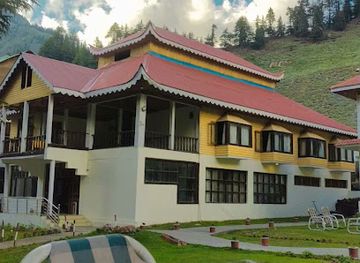 pakistan/naran/landmark/pine-park-hotel-naran