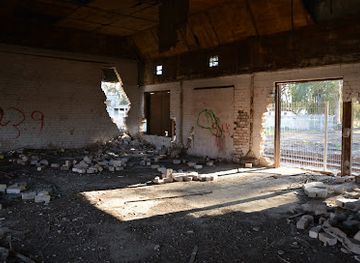 israel/hadera/landmark/rekheveth-hadera-mizrakh