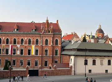 poland/krakow/stare-miasto-old-town/landmark/avenue-of-stars