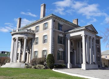 maine/augusta/landmark/the-governor-hill-mansion