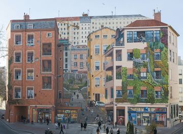 france/languedoc/landmark/mur-des-canuts