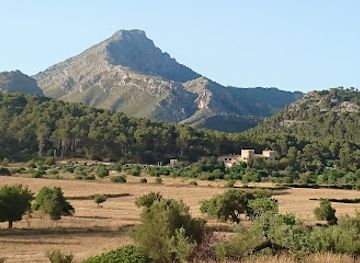 spain/serra-de-tramuntana/landmark/puig-de-galatzo