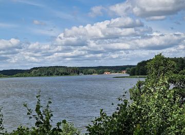 poland/bory-tucholskie/landmark/lookout-on-the-slope-lake-charzykowskie