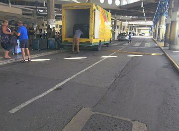 barbados/saint-thomas/landmark/tom-adams-roundabout