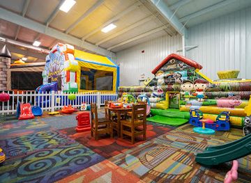 indiana/terre-haute/landmark/the-bouncin-barn