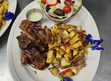 antigua-and-barbuda/st-john-s/landmark/shondella-s-restaurant-catering