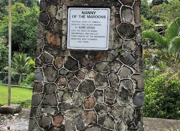 jamaica/john-crow-mountains/landmark/bump-grave