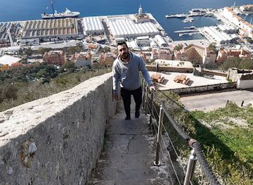 gibraltar/gibraltar-harbour/landmark/apes-den
