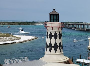 florida/destin-beach/landmark/harborwalk-village