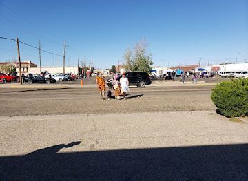 texas/lubbock/landmark/raider-s-axe-gallery-entertainment