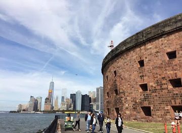 new-york/new-york-metropolitan-area/landmark/castle-williams