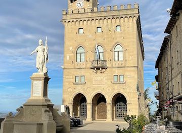 san-marino/monte-caio/landmark/public-palace-of-the-republic-of-san-marino