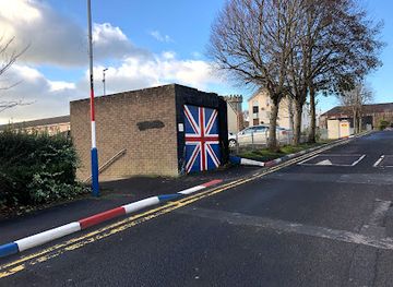 united-kingdom/derry/landmark/fountain-murals