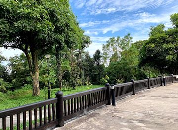 singapore/southern-ridges/landmark/marina-deck