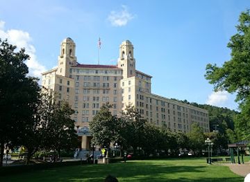 arkansas/hot-springs/landmark/hot-springs-central-avenue-historical-district