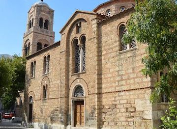 greece/athens/landmark/holy-church-of-the-holy-trinity-soteira-lykodemos-11th-c